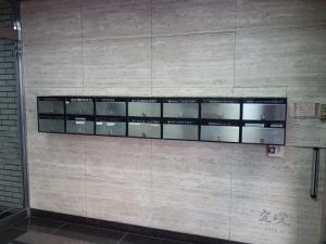 日宝本町西ビル郵便ポスト