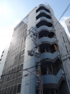 キャッスル東高麗橋外観