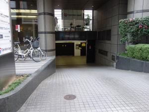 心斎橋サムティビル立体駐車場