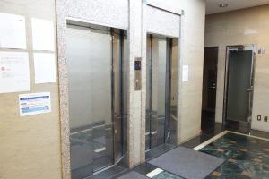 本町御堂パークビルエレベーター