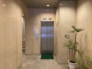 新町パークビルエレベーター