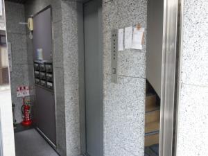 吉見ビルエレベーター