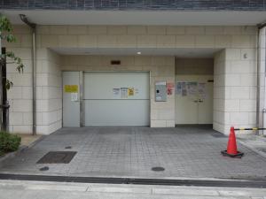 ＢＲＡＶＩ南堀江立体駐車場