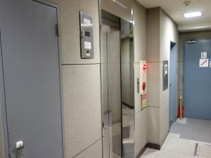 北堀江ワタリビルエレベーター