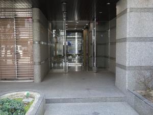 フシマン三陽ビルエントランス