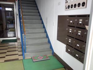 ヤシロビル階段
