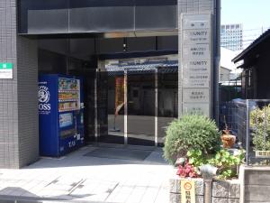 セルーエ新大阪ビルエントランス