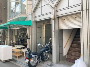 ヤブタビル　ビル入口