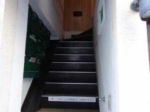 新町中央ビル階段
