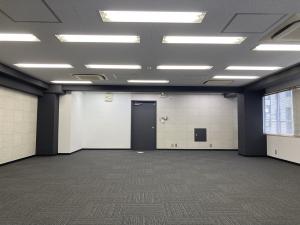 三愛ビル室内