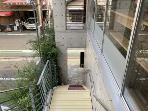 京町堀パートナーズビル　階段