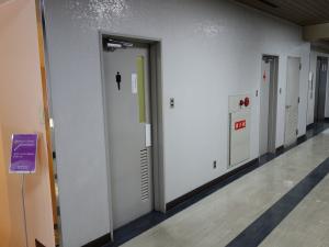 本町辰巳ビル共用トイレ