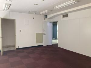 大阪婦人子供服会館　貸室内