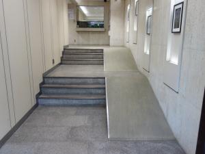 双基ビル共用部