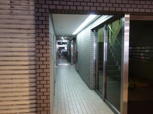 日宝アラメゾンビル共用部