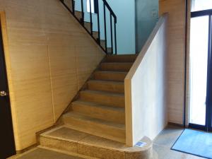 サンパール天王寺ビル階段