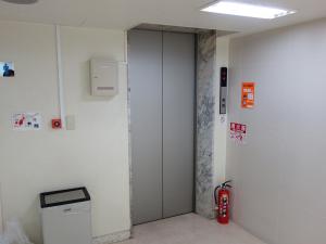 東洋ビル本館エレベーター