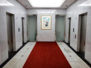 アーバンエース肥後橋ビルエレベーターホール