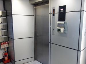 北浜ゲイトビルエレベーター