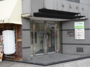 菊屋ビルエントランス