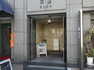 ＴＢビルディングエントランス