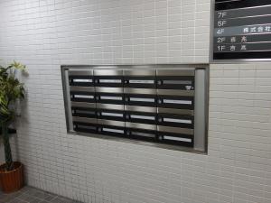 船場エースビル郵便ポスト