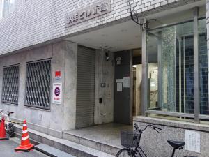 東洋ビル新館エントランス