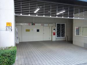 クルーズ江坂ビル立体駐車場