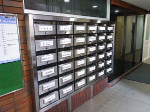 内本町中央ビル郵便ポスト