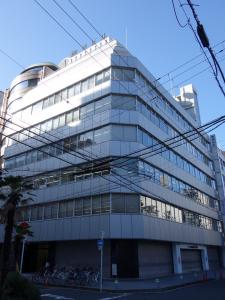 東明ビル外観