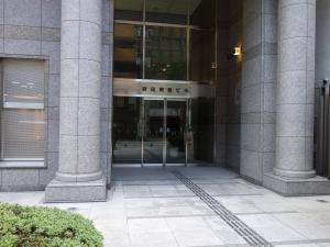 岩田東急ビルエントランス