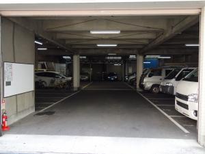 近商江戸堀ビル駐車場