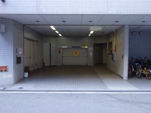 ＣＥ西本町ビル立体駐車場