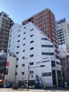 サンドール本町ビル外観