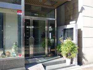 本町ギボービルエントランス