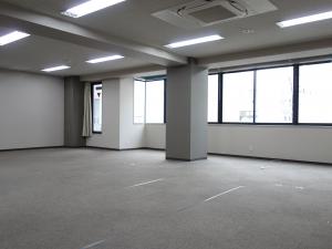 本町橋ビル室内