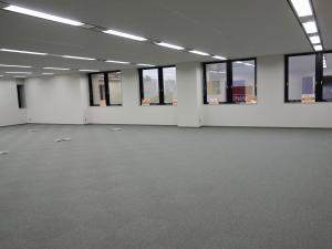 京橋フロントビル室内