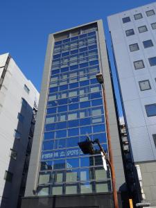 日成建設ビル外観