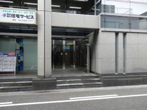 江坂タガミビルエントランス