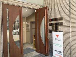トーンアップビル　ビル入口