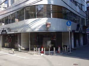 第２山田ビルエントランス