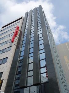 ラシーヌ四ツ橋ビル外観