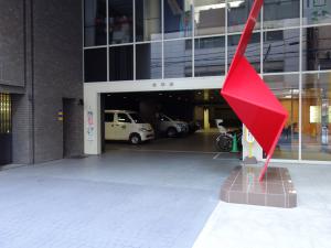 創建本町ビル駐車場