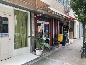 デルタビル　路面店