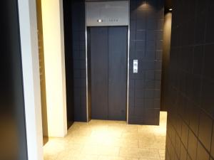 ミストラルビルエレベーター