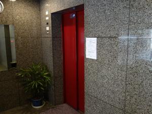 クレピス２１ビルエレベーター