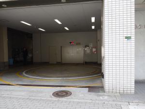 日本生命梅田第２ビル立体駐車場