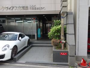 ＤＤＣ内淡路ビルエントランス