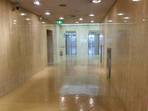 紀陽ビル共用部