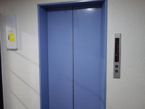 ハイタウン北久宝寺ビルエレベーター